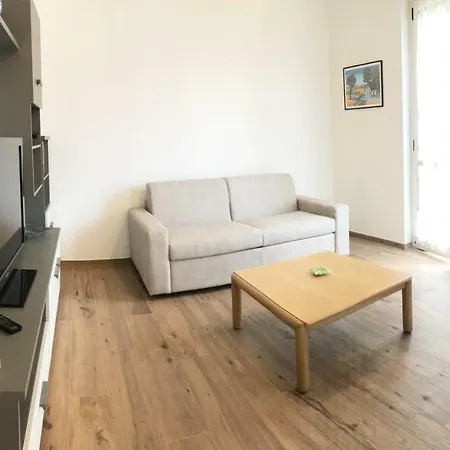 The Castle House Apartament *